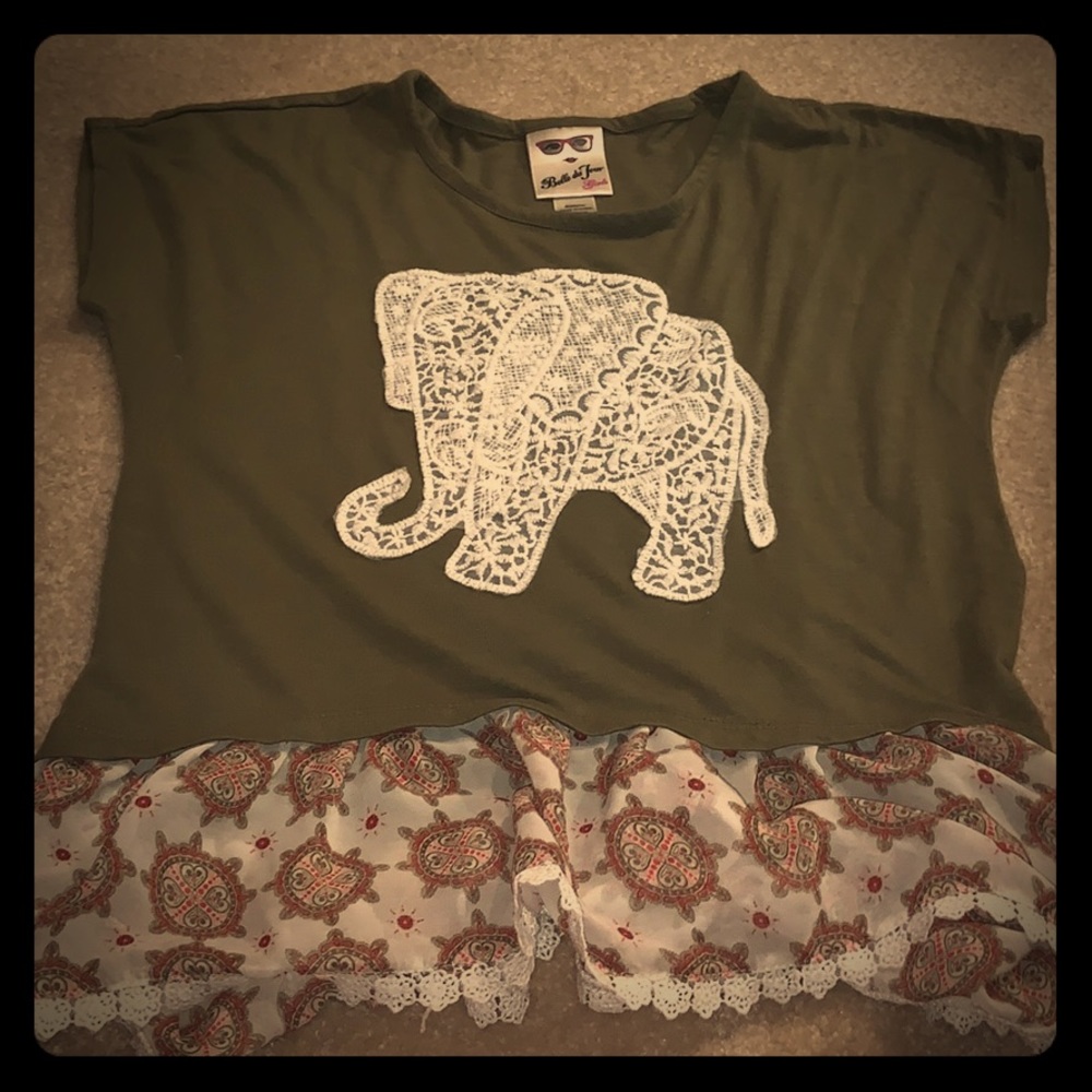 Belle du tour girls shirt size LARGE